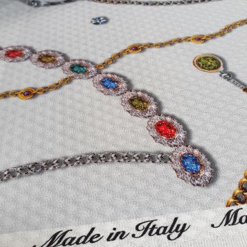 Matelassé Cotton Chains Light Grey