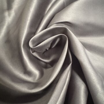 Last Chance To Buy 3.5m for £10 Lycra black