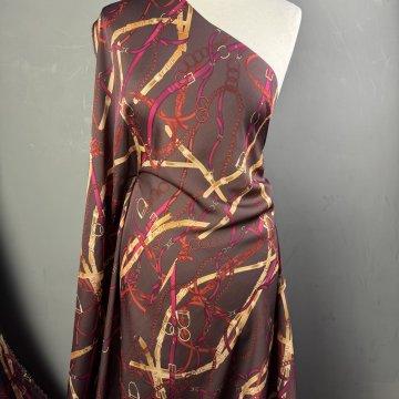 Polyester Chains and Loops