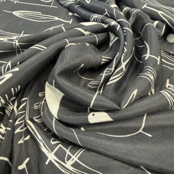 Last Chance To Buy Scribble Italian Rayon 1.1mts for £10