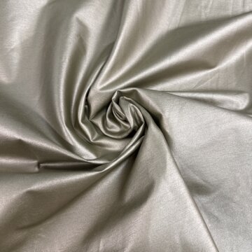 Last Chance To Buy Italian Gold Denim 1.50mts for £5.00